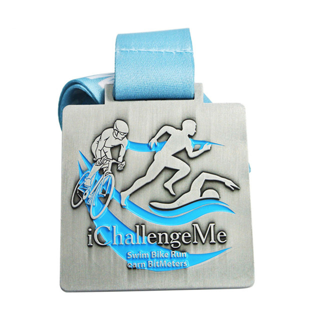 custom swimming triathlon medals