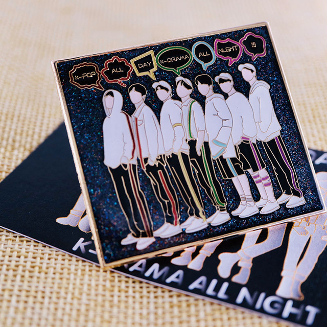 Fashion bts pin hard enamel badge brooch lapel glitter make own china custom pins metal logo no minimum pin with card back brass